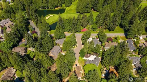 2726 209th Avenue NE Sammamish WA 98074