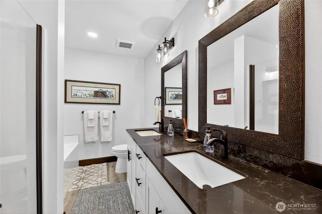 60 Snoqualmie Village Drive Snoqualmie Pass WA 98068