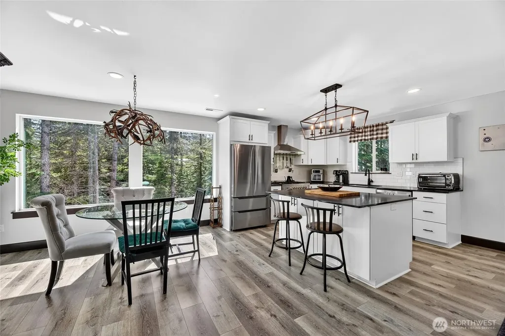 60 Snoqualmie Village Drive Snoqualmie Pass WA 98068