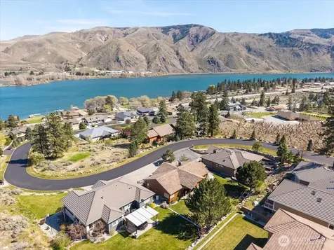 15320 Lakeview Street Entiat WA 98822