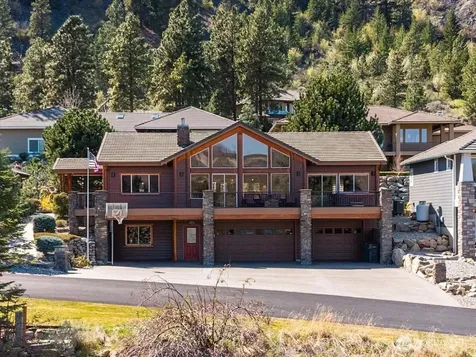 15320 Lakeview Street Entiat WA 98822
