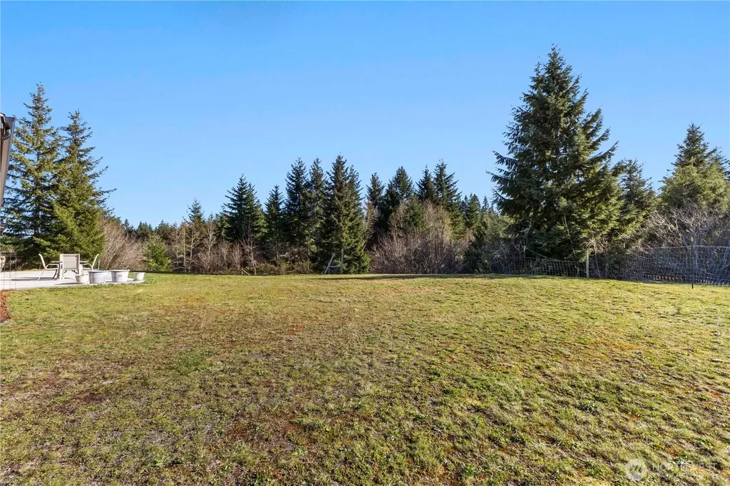 13113 Algyer Road SE Rainier WA 98576