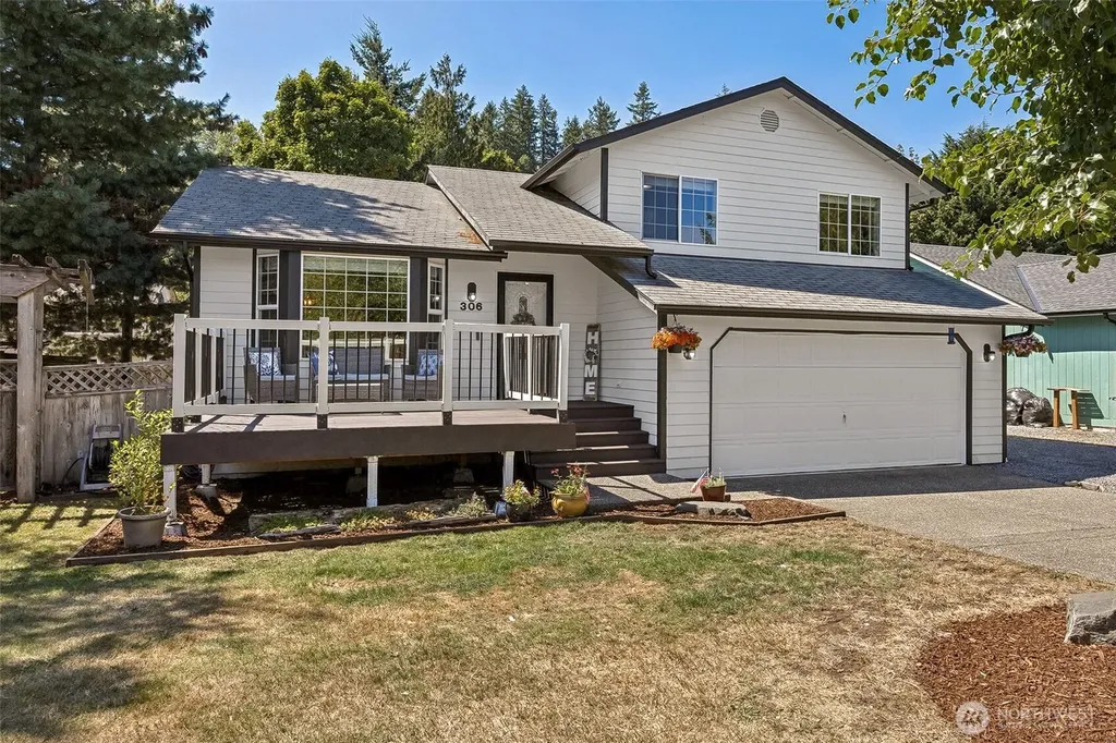 306 Maple Drive N Eatonville WA 98328