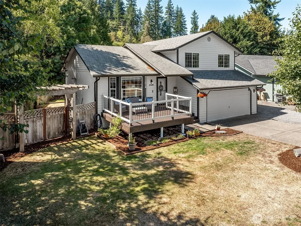 306 Maple Drive N Eatonville WA 98328