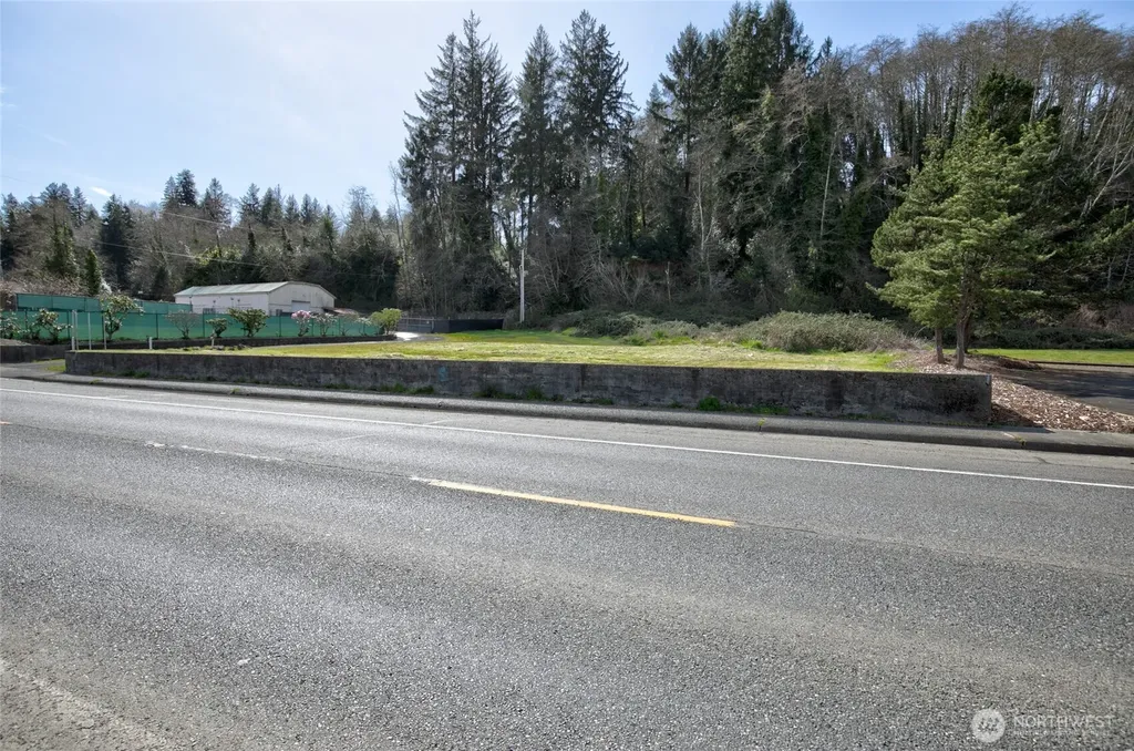 905 Lincoln Street Hoquiam WA 98550