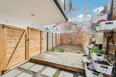 3648 36th Avenue S Seattle WA 98144