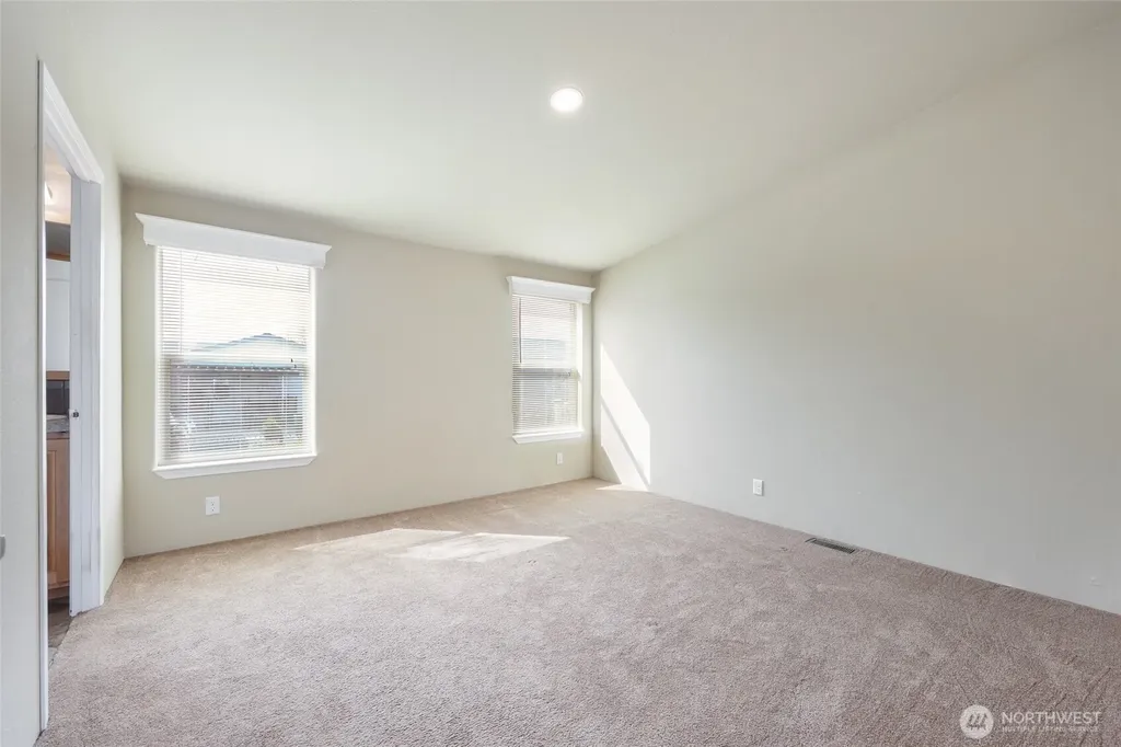 3516 Meadowbrook Lane SE Lacey WA 98503