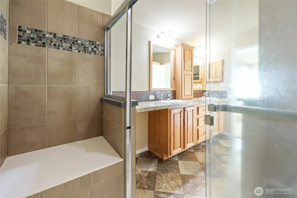 3516 Meadowbrook Lane SE Lacey WA 98503
