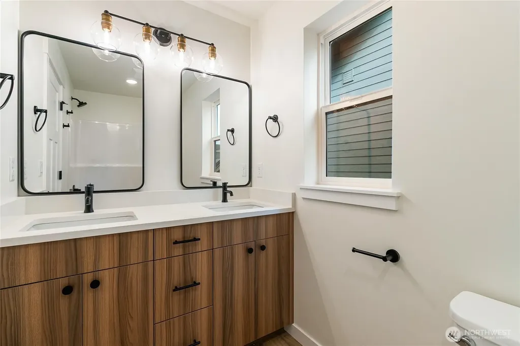 4241 Melrose Lane Bellingham WA 98226