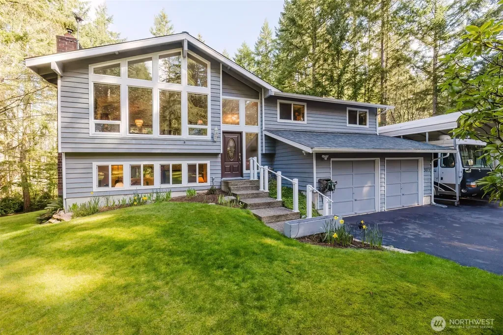 3073 SE Misty Court Port Orchard WA 98367
