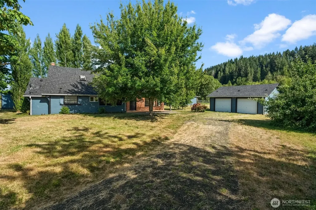 241 W Deyette Road Shelton WA 98584