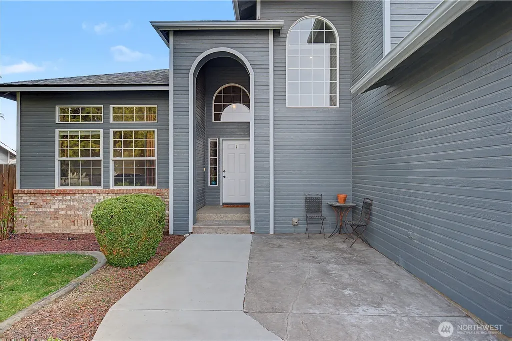1929 Hideaway Place Wenatchee WA 98801