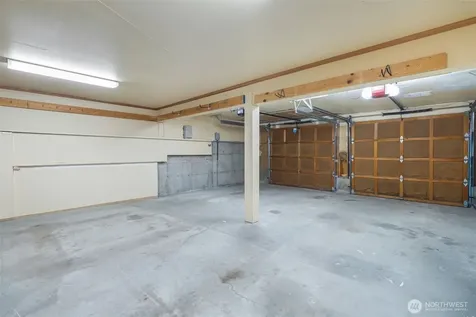 4550 49th Avenue NE Seattle WA 98105
