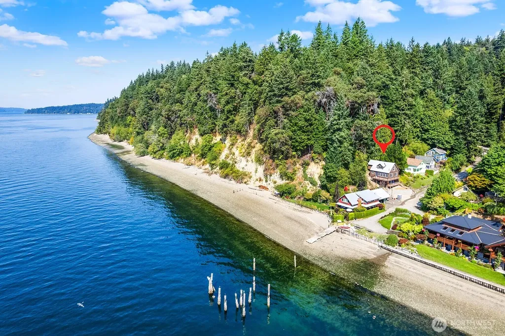 14758 SW Spring Beach Road Vashon WA 98070