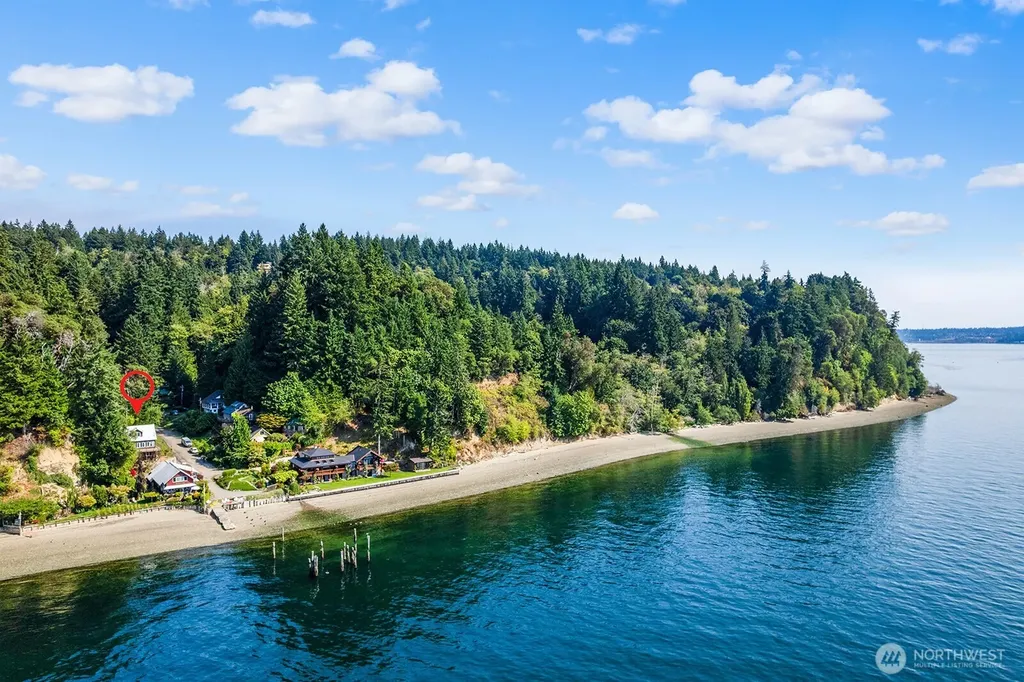 14758 SW Spring Beach Road Vashon WA 98070