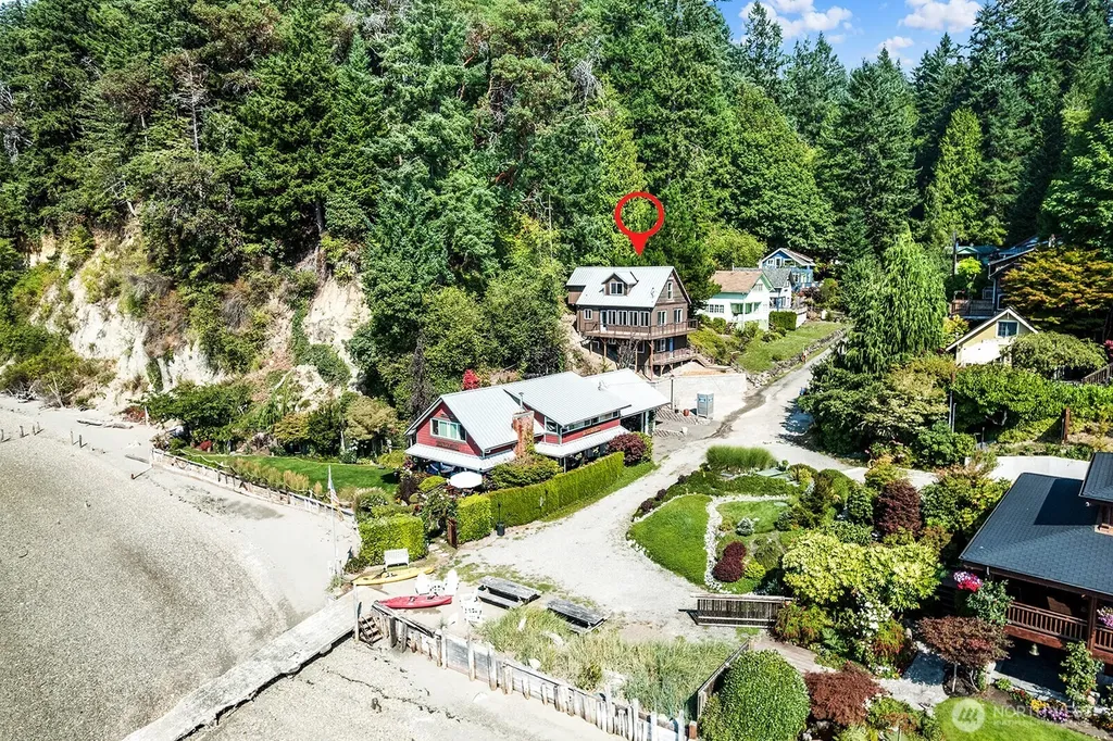 14758 SW Spring Beach Road Vashon WA 98070