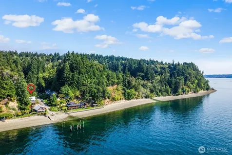 14758 SW Spring Beach Road Vashon WA 98070