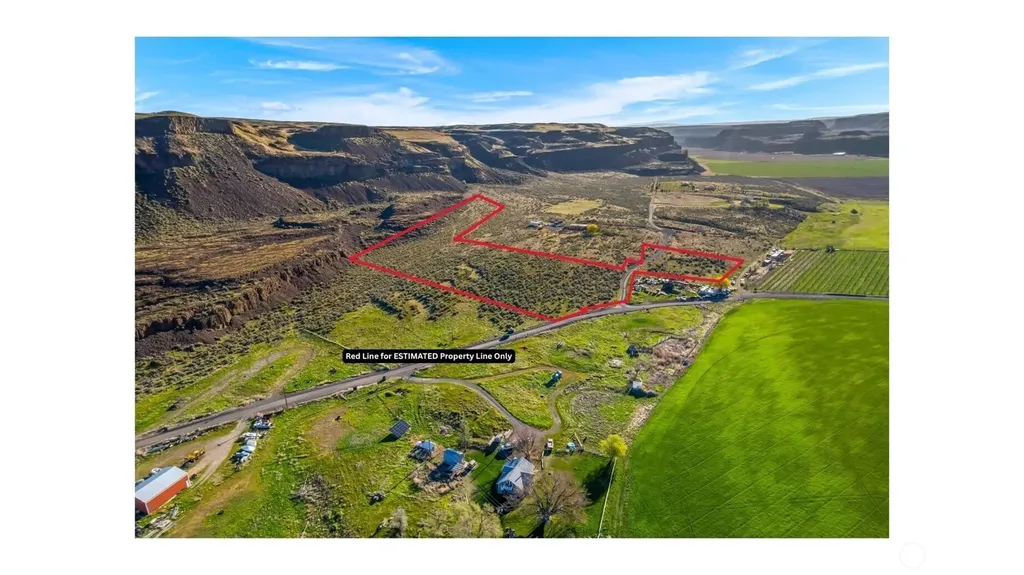 131 Wagon Road Palisades WA 98845