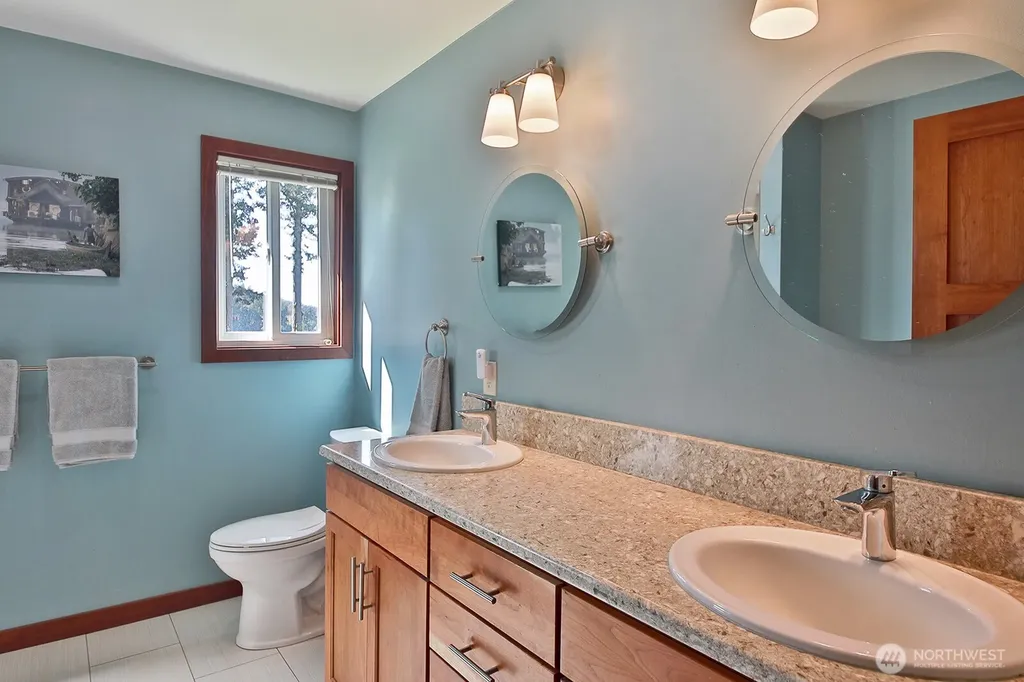 260 Rhodena Drive Coupeville WA 98239
