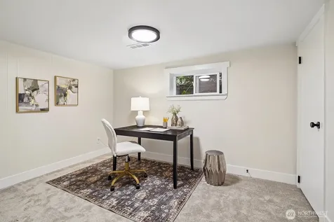 15825 SE 116th Street Renton WA 98059