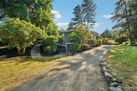 15825 SE 116th Street Renton WA 98059