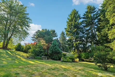 15825 SE 116th Street Renton WA 98059