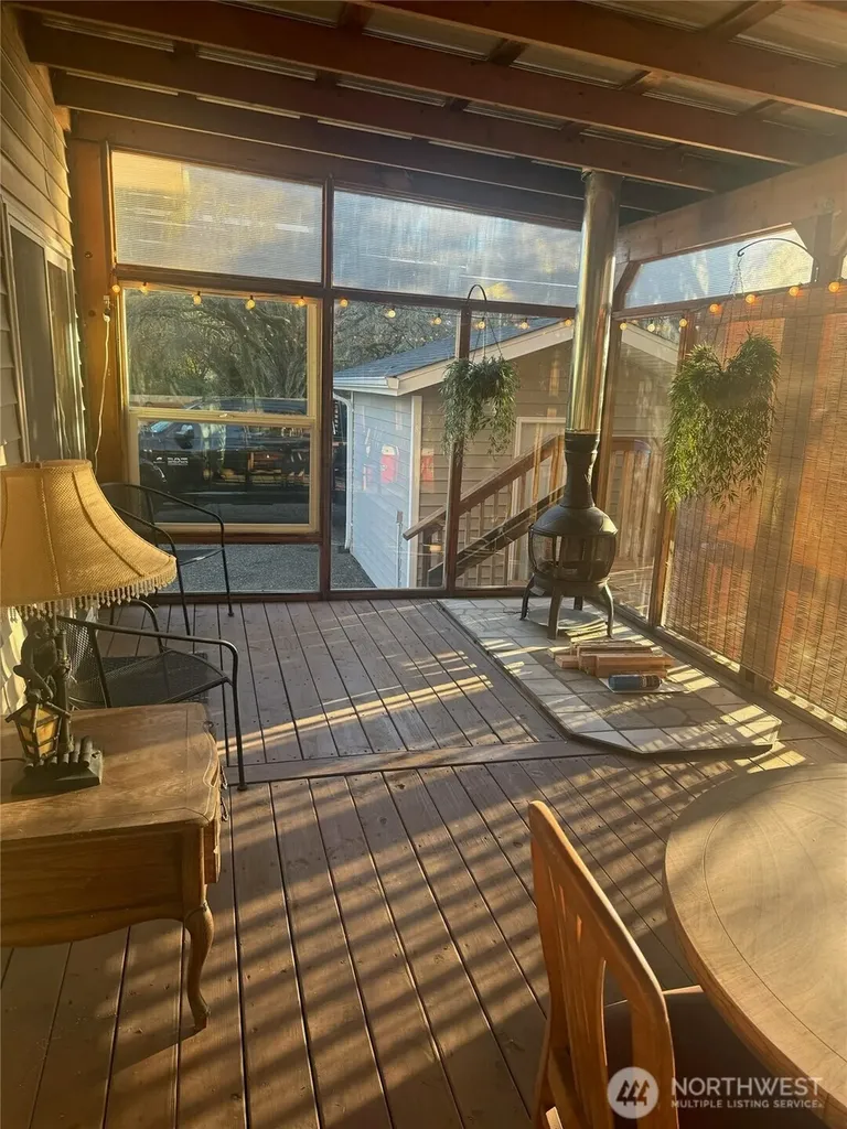 159 S Narwhal Loop SW Ocean Shores WA 98569