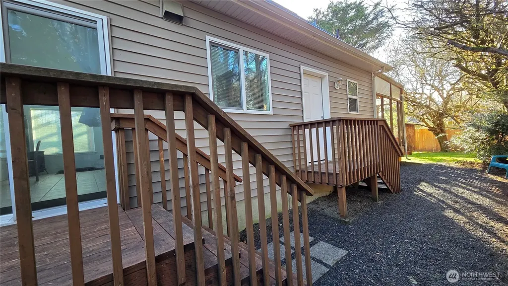 159 S Narwhal Loop SW Ocean Shores WA 98569