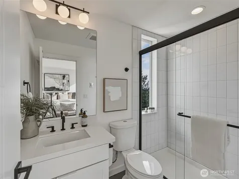6320 41st Avenue SW Seattle WA 98136