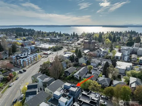 6320 41st Avenue SW Seattle WA 98136