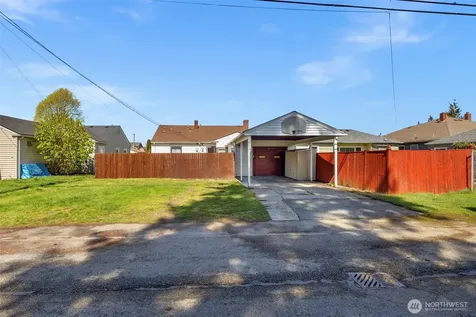 1814 2nd Street Marysville WA 98270