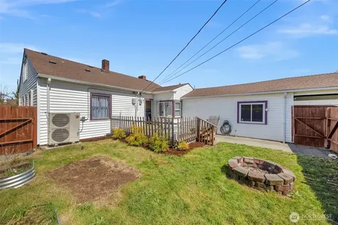 1814 2nd Street Marysville WA 98270