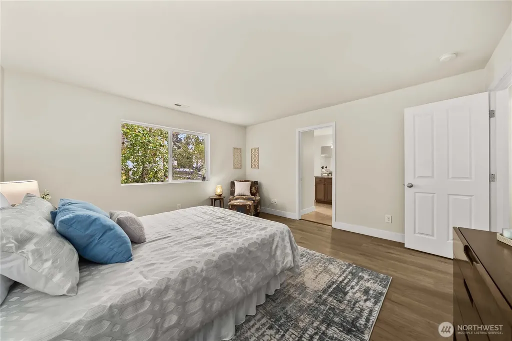 3961 E T Street Tacoma WA 98404