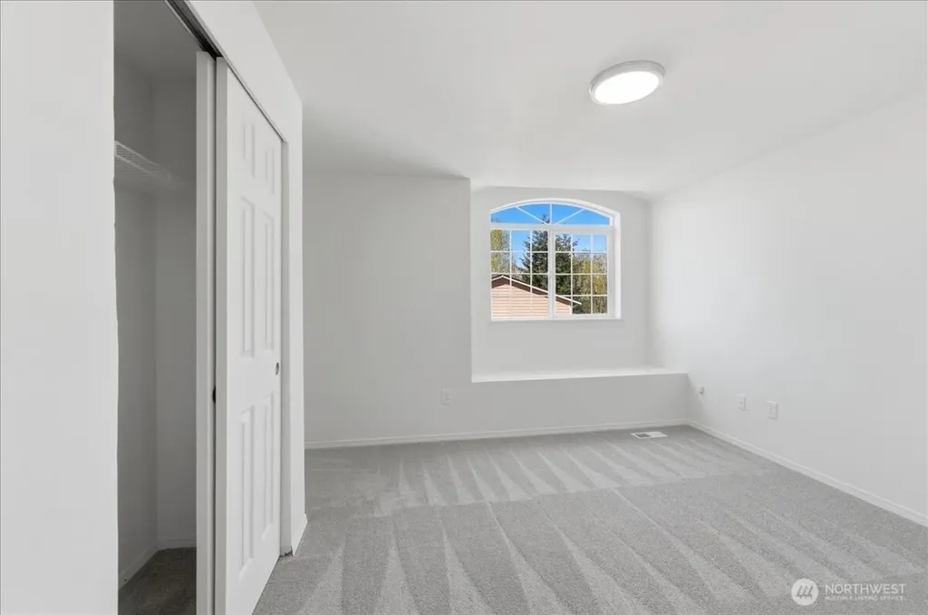 26618 131st Place SE Kent WA 98030