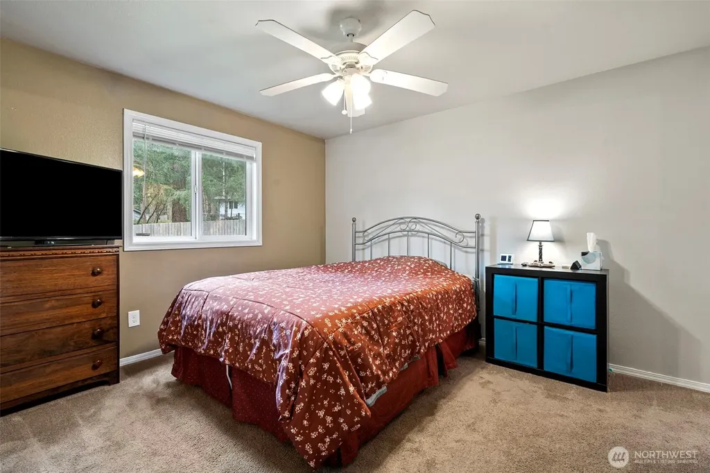 161 E Barnsby Place Shelton WA 98584
