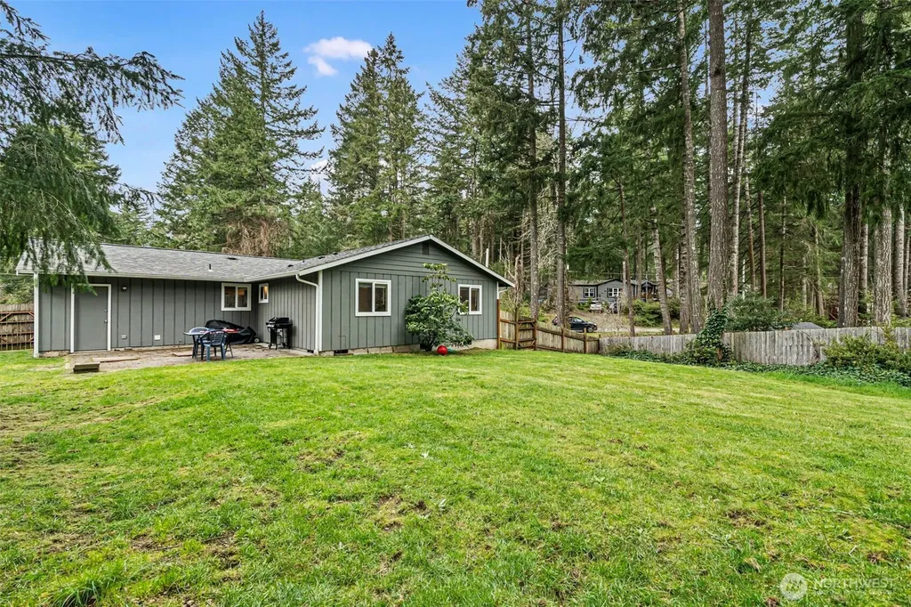 161 E Barnsby Place Shelton WA 98584