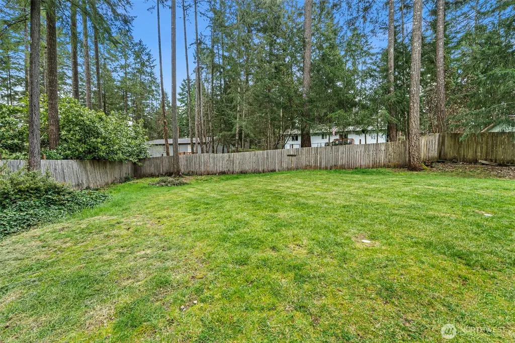 161 E Barnsby Place Shelton WA 98584
