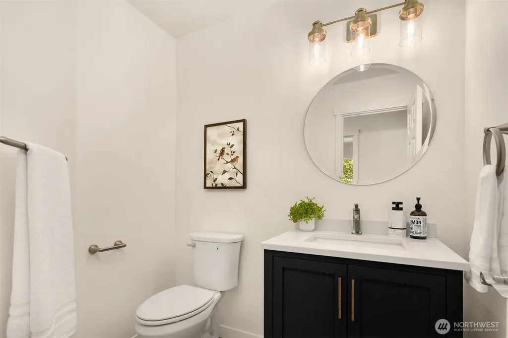 8226 Granite Drive NW Gig Harbor WA 98329