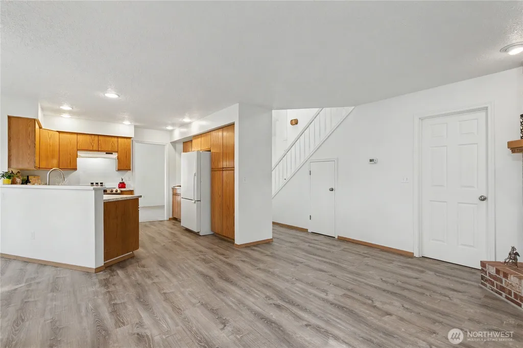 1712 SE Solomon Loop Vancouver WA 98683