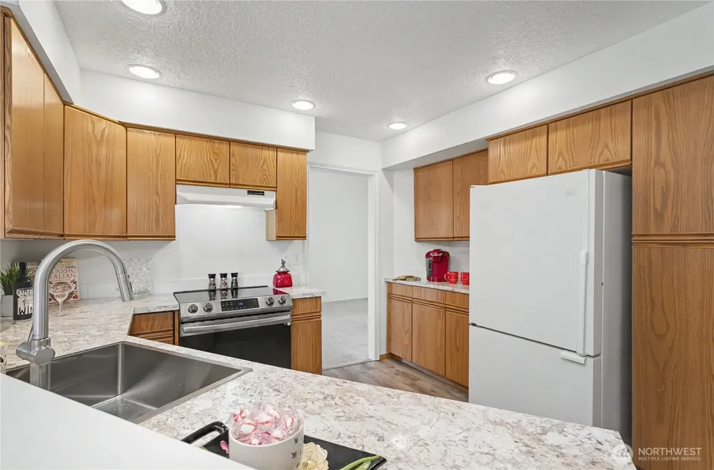 1712 SE Solomon Loop Vancouver WA 98683