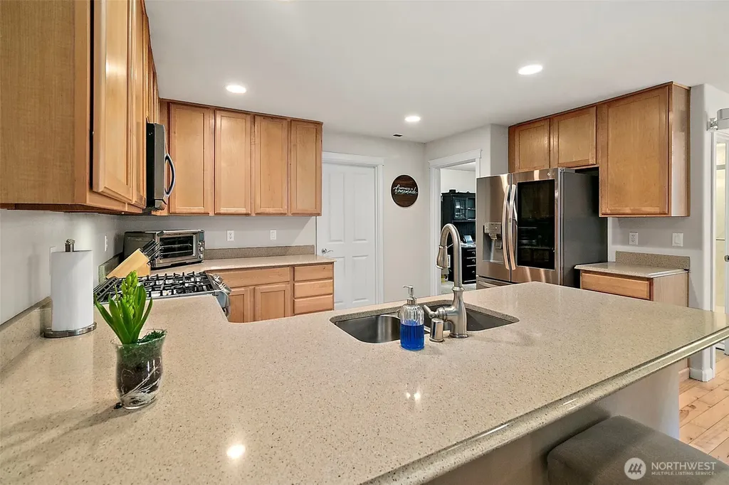 6415 Silent Creek Avenue SE Snoqualmie WA 98065