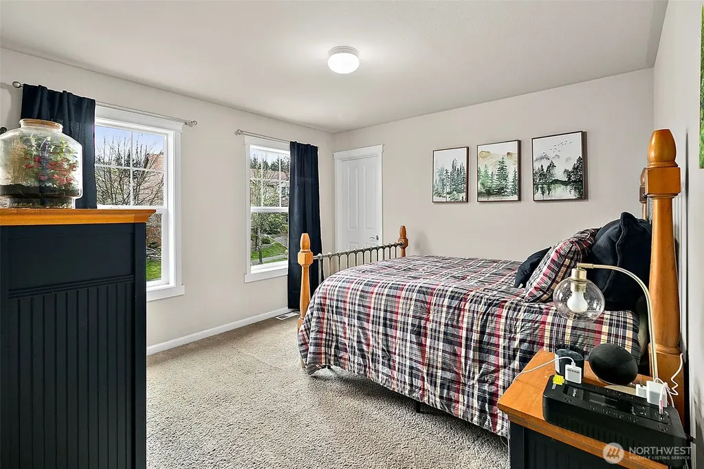 6415 Silent Creek Avenue SE Snoqualmie WA 98065