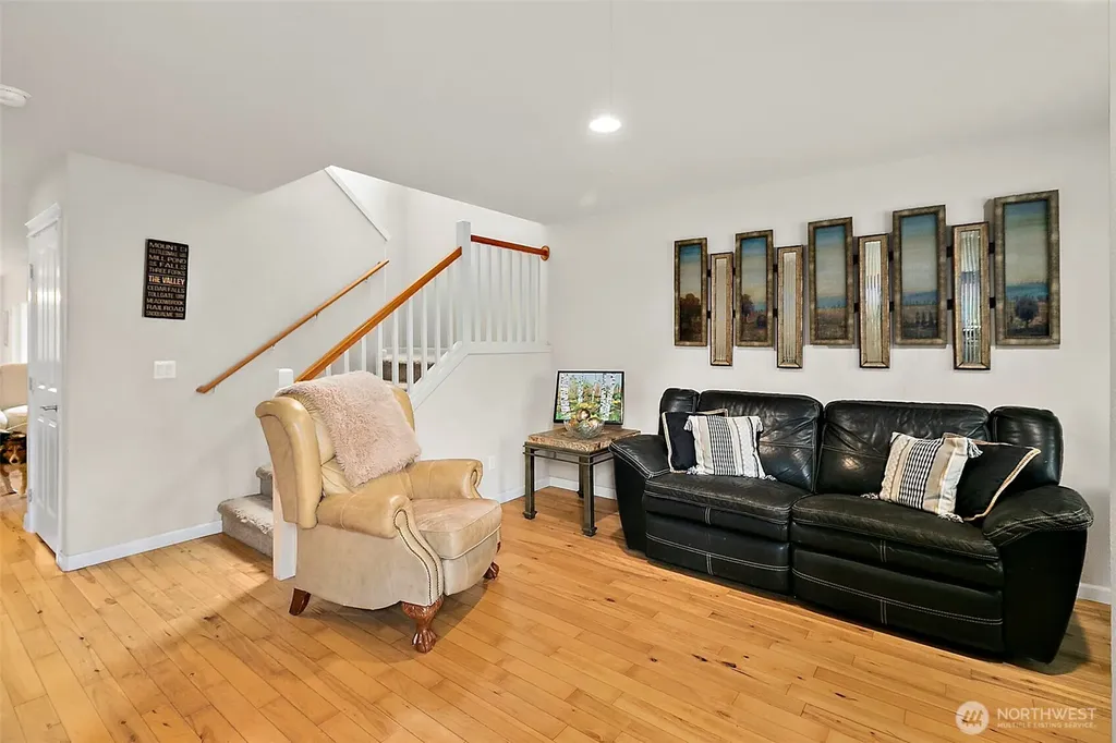 6415 Silent Creek Avenue SE Snoqualmie WA 98065