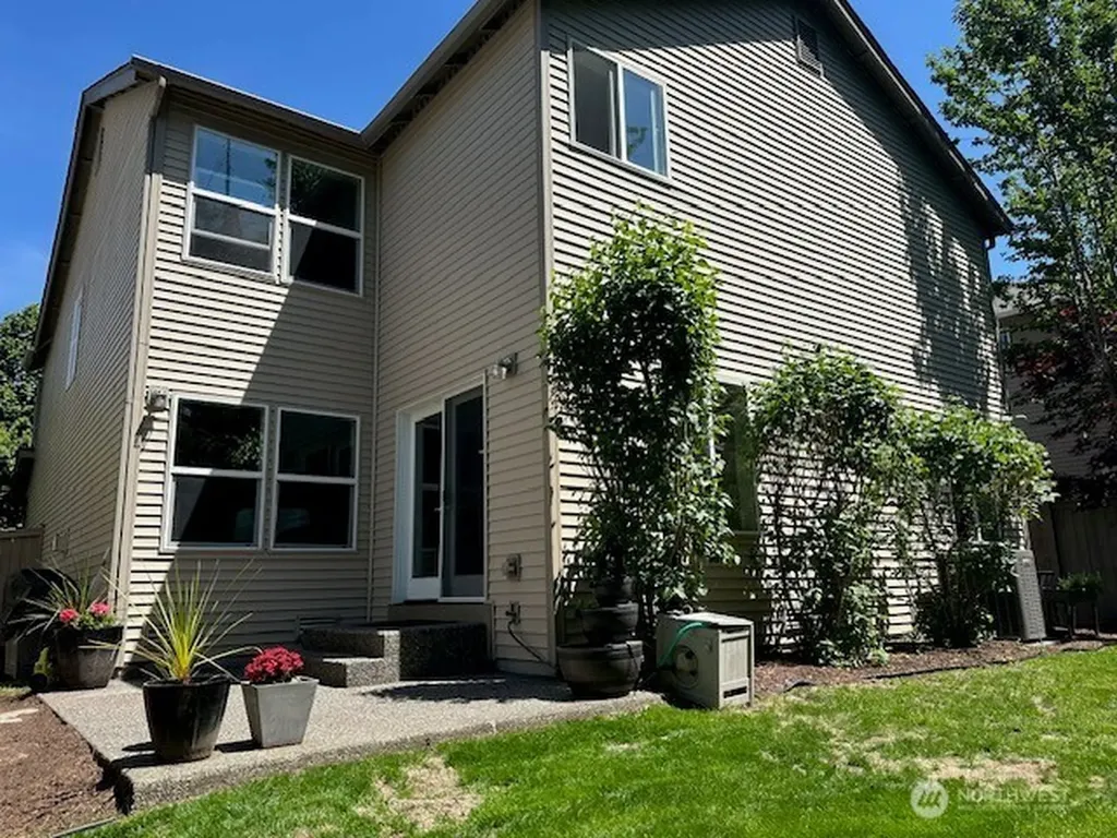 6415 Silent Creek Avenue SE Snoqualmie WA 98065