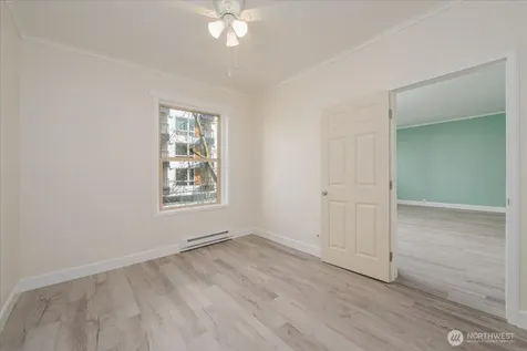 7 Harrison Street Seattle WA 98109