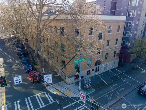 7 Harrison Street Seattle WA 98109