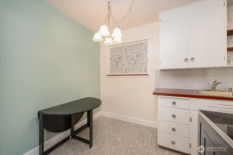 7 Harrison Street Seattle WA 98109
