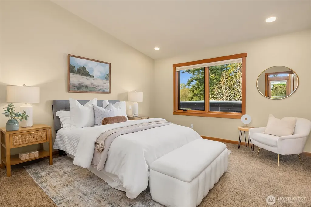 610 Vineyard Lane Bainbridge Island WA 98110