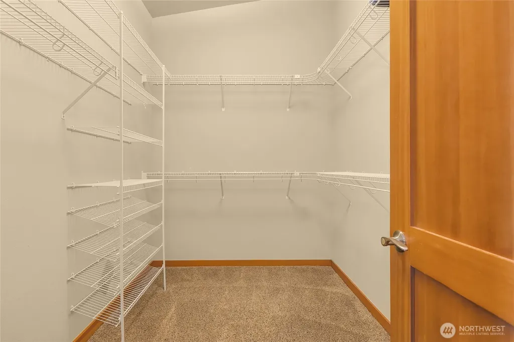 610 Vineyard Lane Bainbridge Island WA 98110