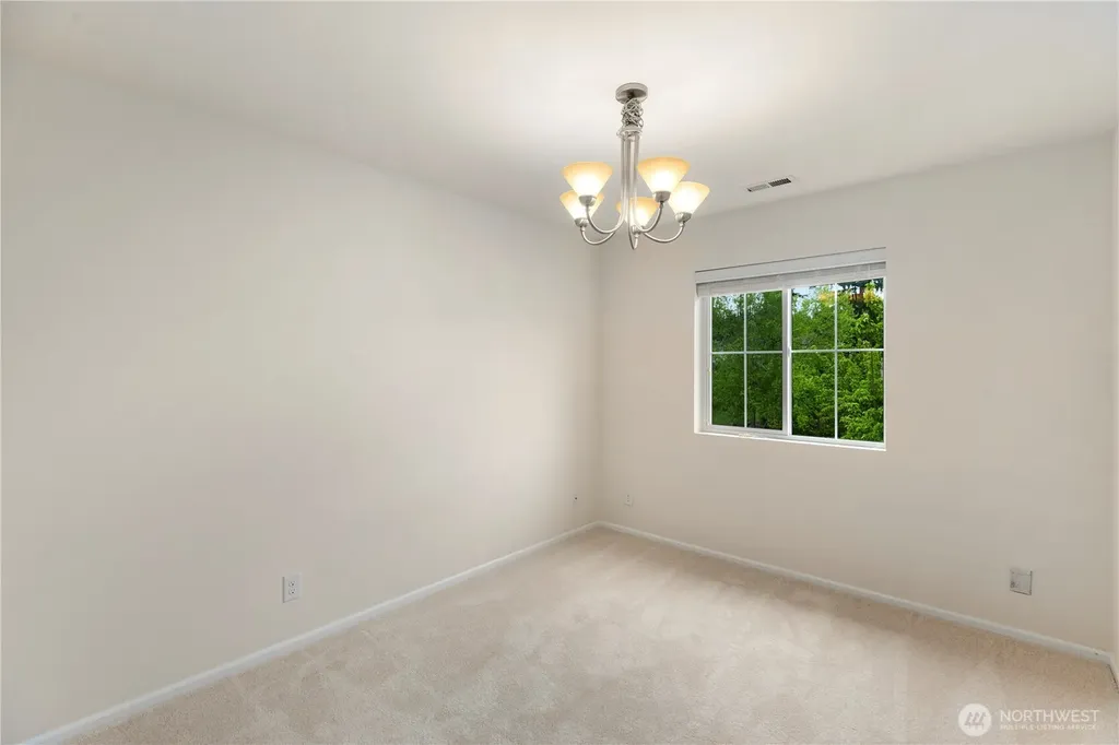 3053 Eagle Loop NE Lacey WA 98516